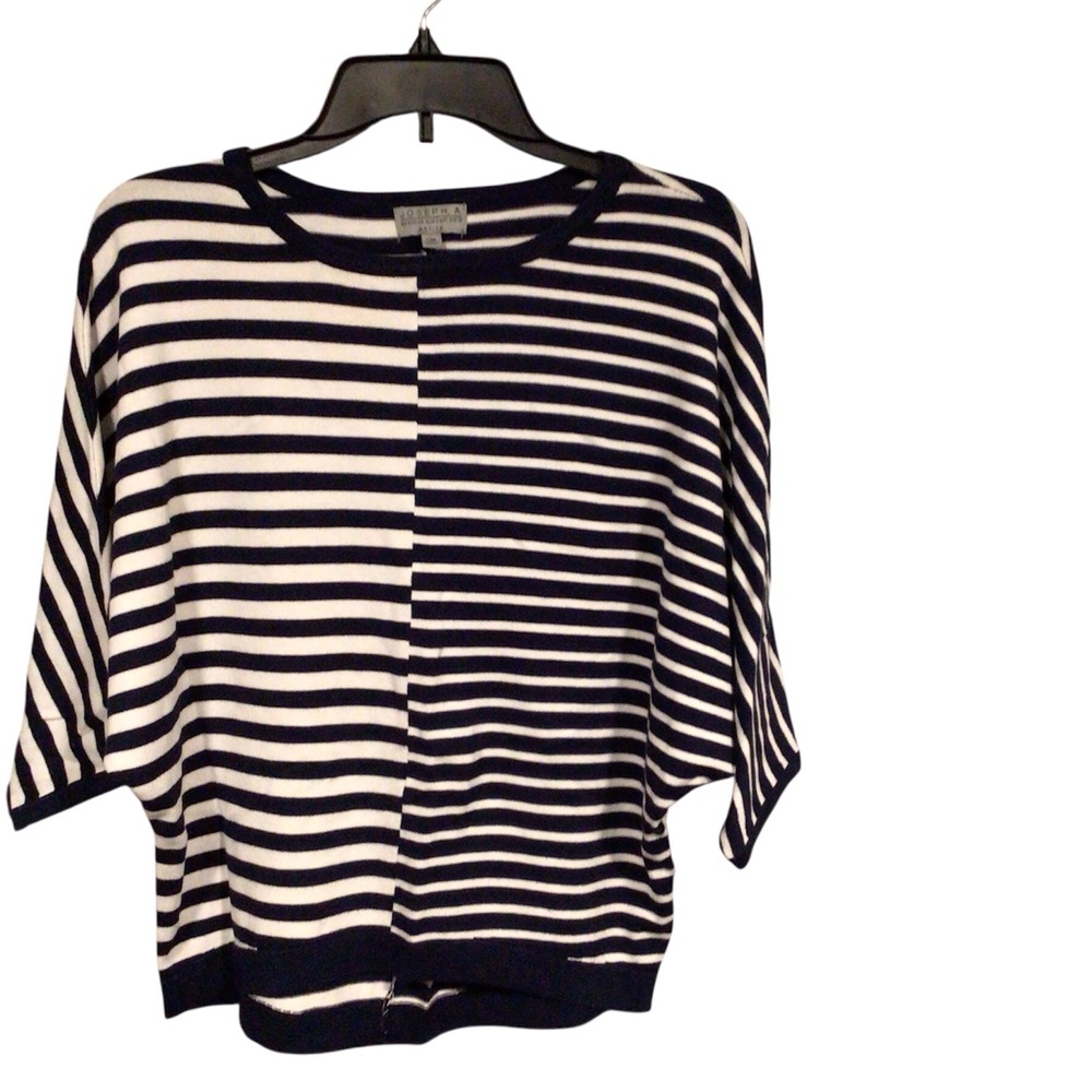 Joseph A navy blue and white 3/4 sleeve sweater woman’s size petite medium